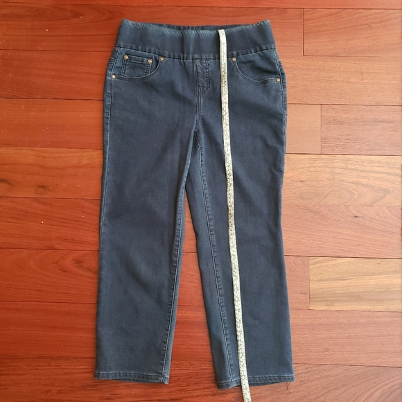 Capri pants - Picture 5 of 5